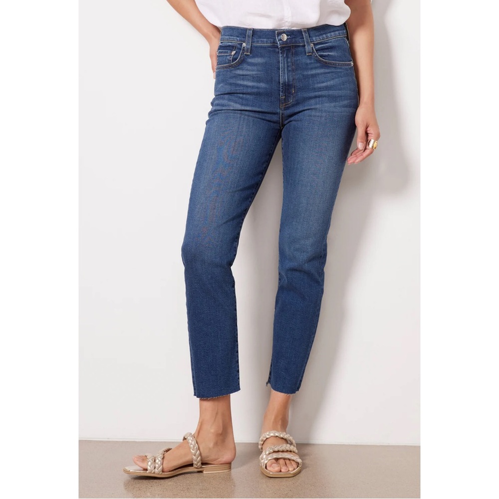 EDWIN | NWT $158 Bree Slim Straight Jeans in Deja Blue, Size 27